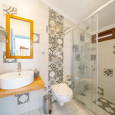 Apart Otel Yoga House 3*