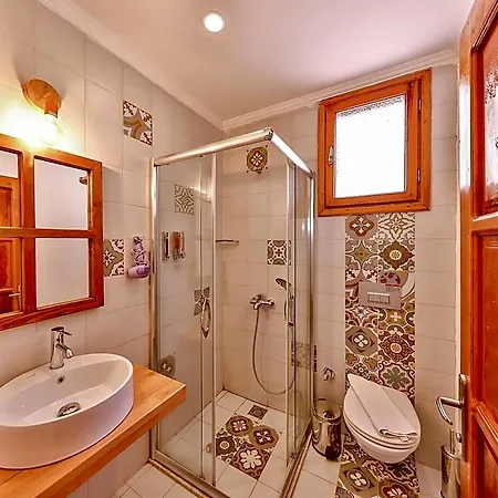 Yoga House 3* Kaş