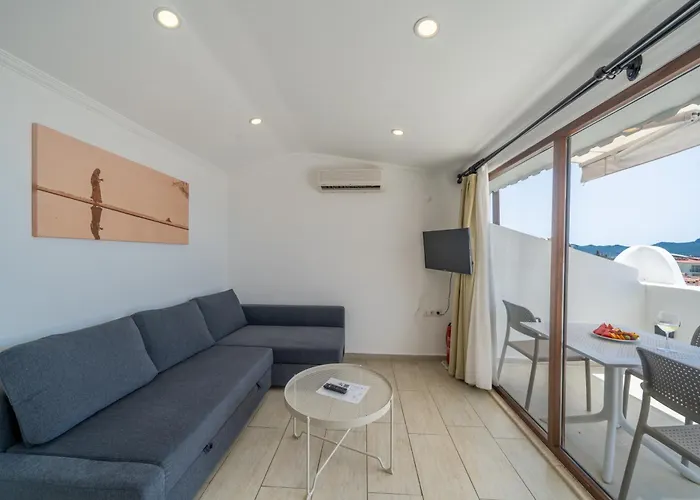 Yoga House 3* Каш